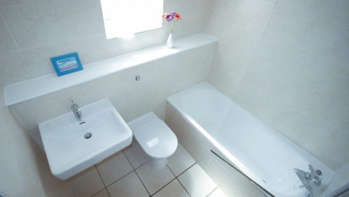 Bathroom at 56 Wadbrough Road